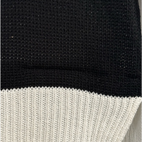 Harper Black White and Gray Color Block Sweater Small - Picture 5 of 5